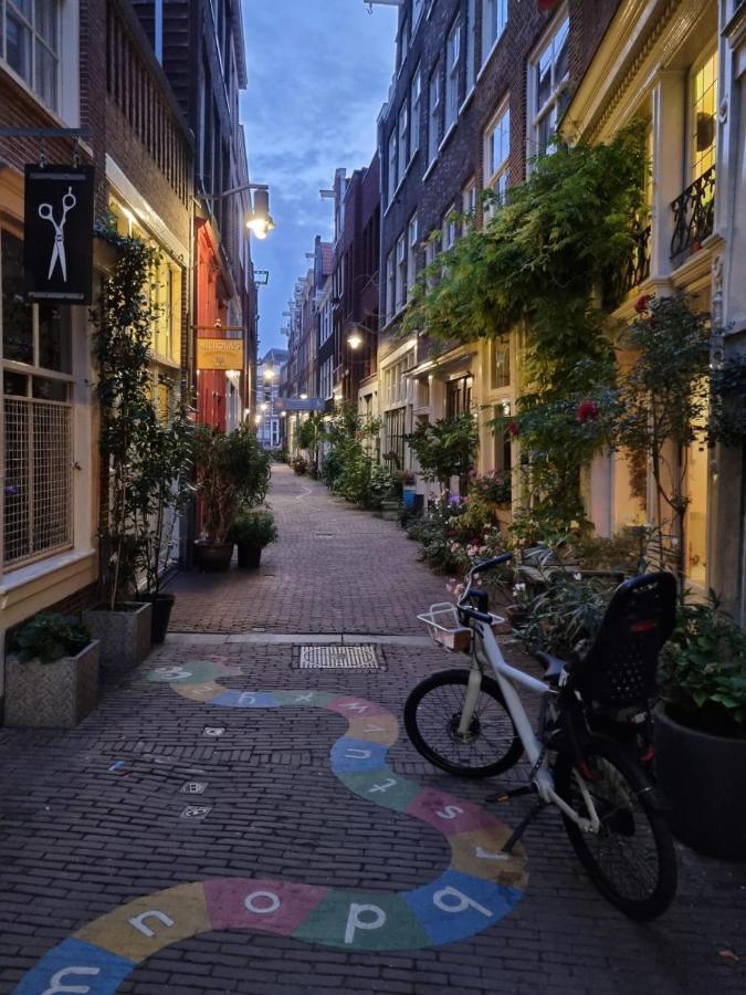 Here'S Lucy Amsterdam Zewnętrze zdjęcie